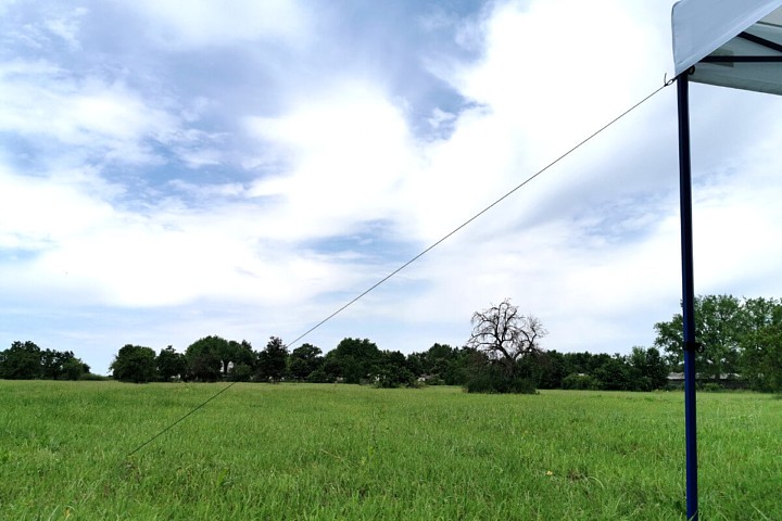 Tente publicitaire en ciseaux de 4,5 m x 3 m