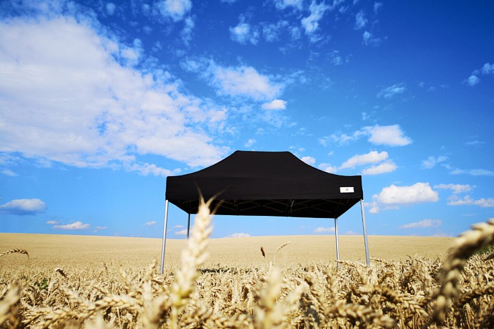 Tentes promotionnelles ciseaux 2x2 m