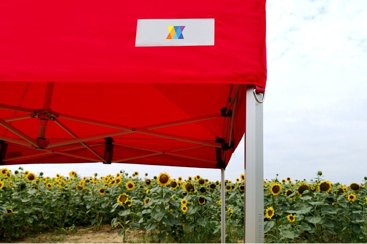 Tente à ciseaux pour impression 4,5 m*3 m